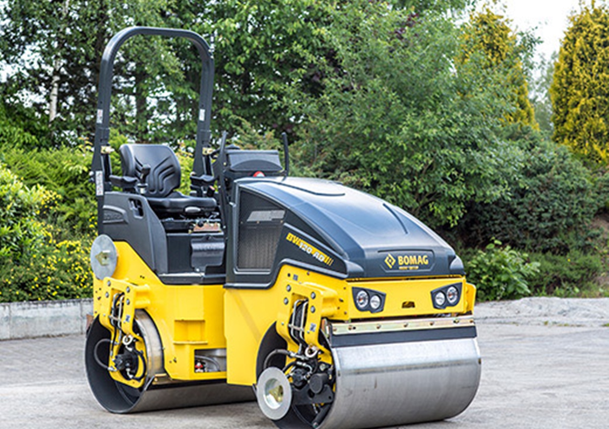 Rouleau vibrant Bomag BW 120-AD5